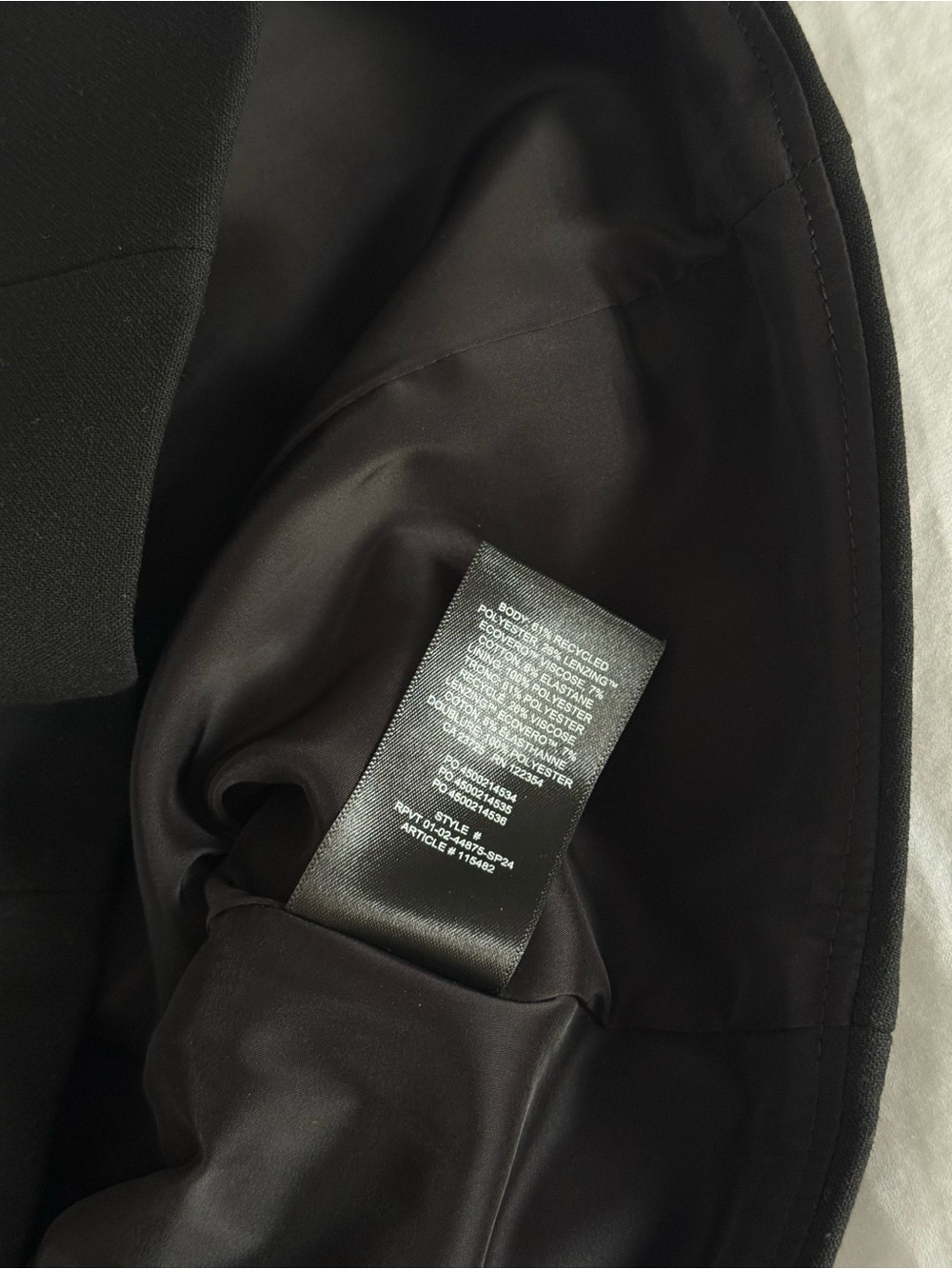 Aritzia Headline Busier Top in Black - Picture 6 of 6